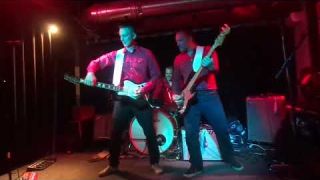 Slingshot Bikini - Baja (live @ Djingel djangel)